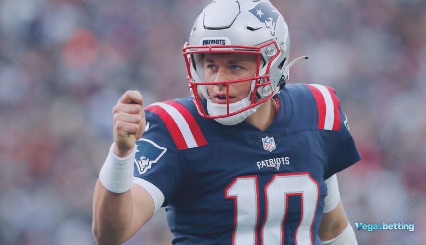 Mac Jones New England Patriots