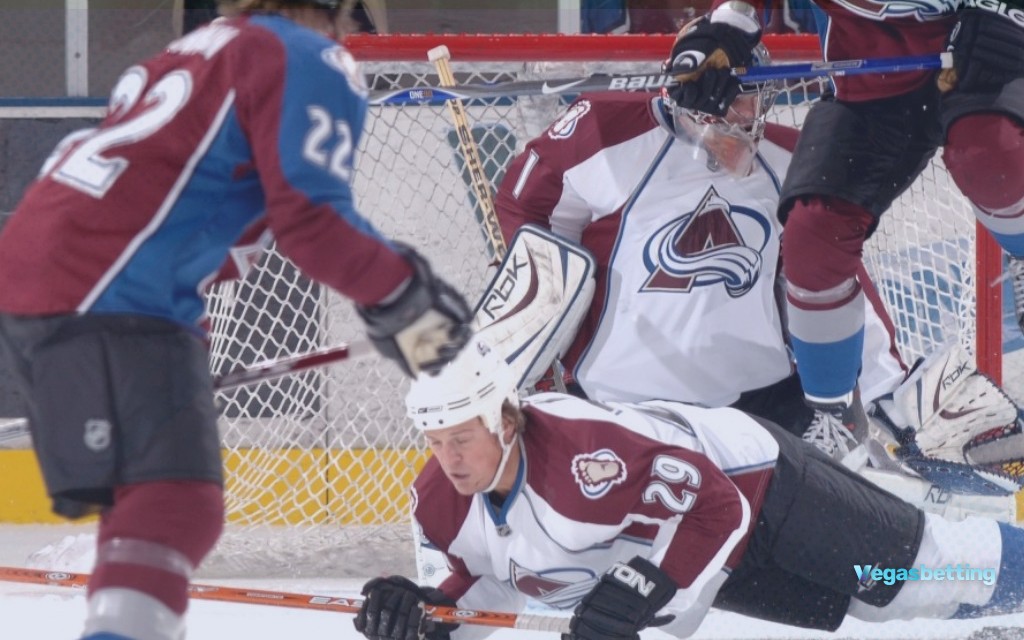 Avalanche Road Favorites To Take Series Lead Over Stars In NHL Playoffs